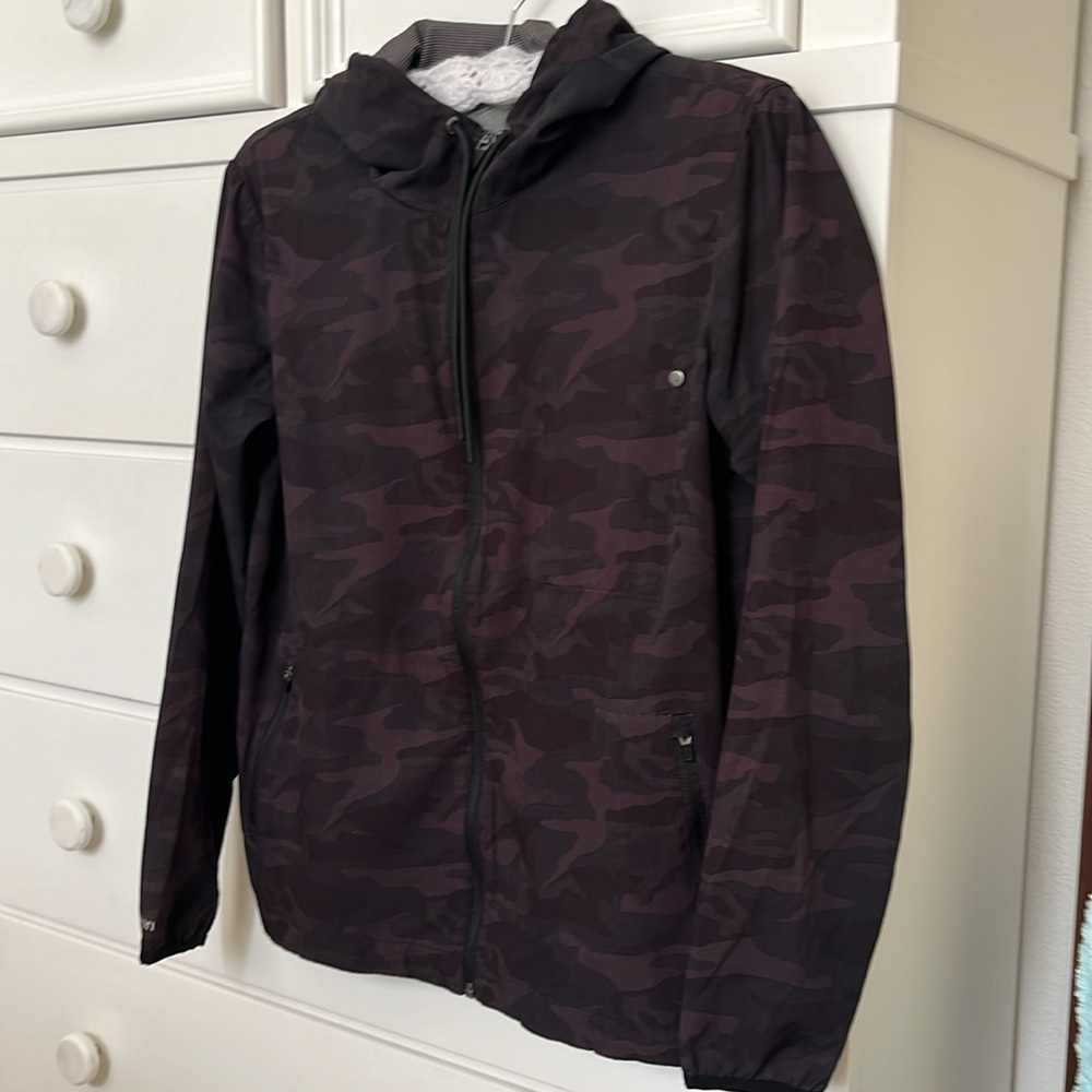 Vuori Camo Outdoor Training Shell